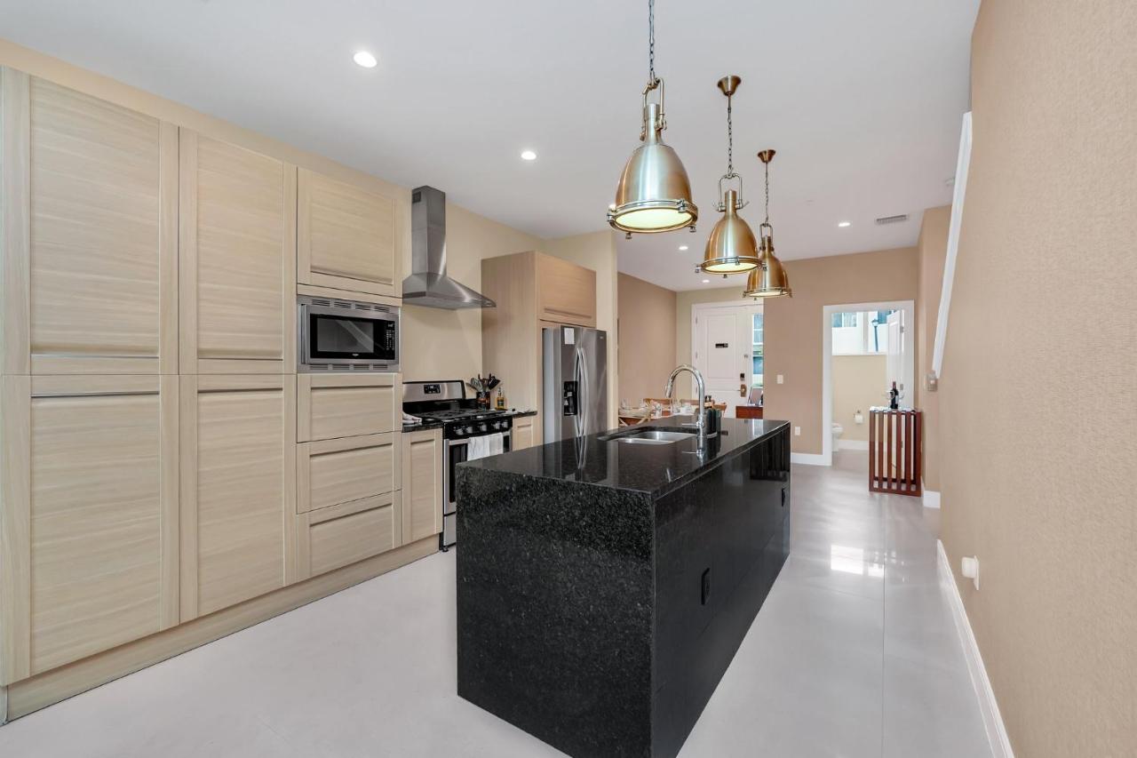 Luxury Villa Less Than A Mile From Disneyworld -Bonus Elevator- Орландо Экстерьер фото
