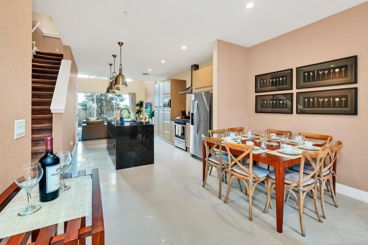 Luxury Villa Less Than A Mile From Disneyworld -Bonus Elevator- Орландо Экстерьер фото